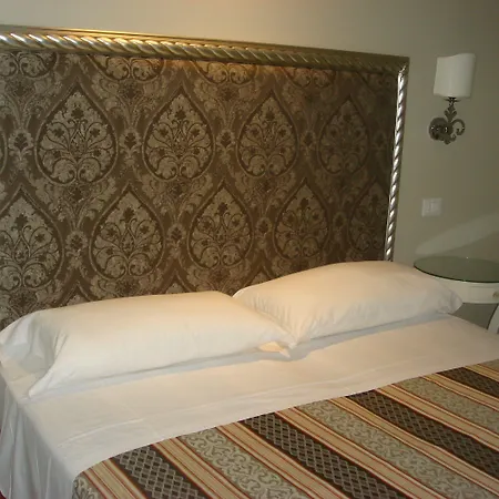 Al Castello ホテル