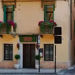 Al Castello Vérone