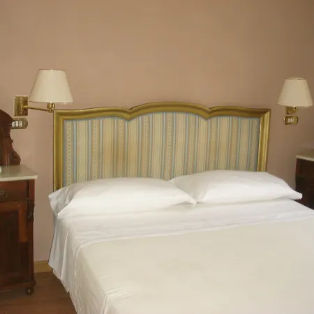 Al Castello Hotel 2*