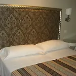Al Castello Hotell